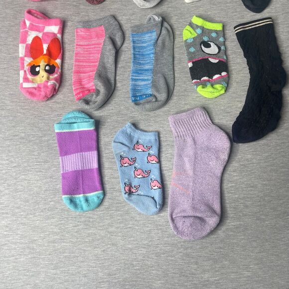 Polo & Power Puff Girls Women’s Athletic Performance Mismatched 13 Ankle Socks - Picture 4 of 5